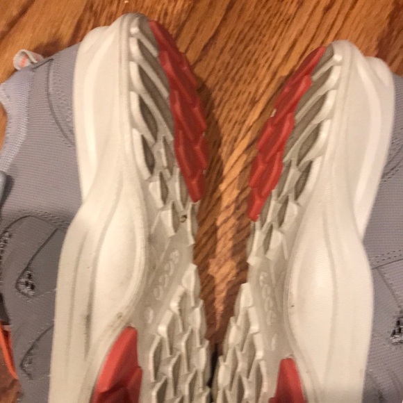 SOLD-Ecco Terracruise size 39 - nearly new - Picture 5 of 8